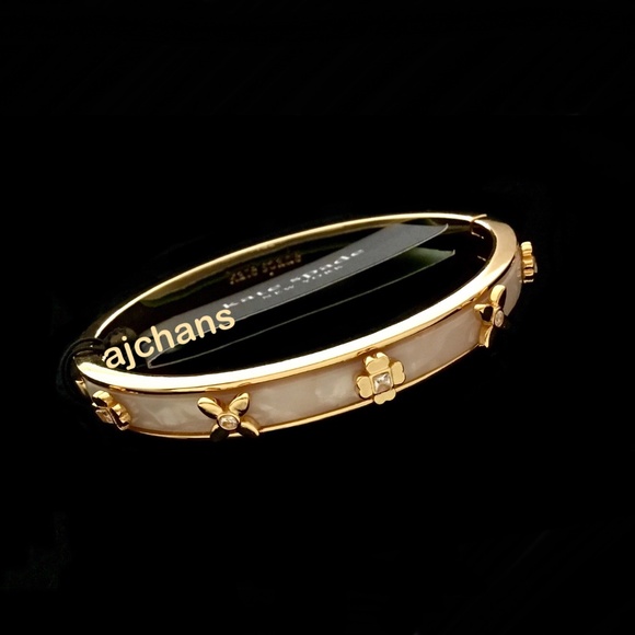 Kate Spade Heritage Bloom Hinged Bangle - Gold/Cream - Picture 3 of 7